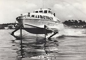 Imagen del vendedor de Navitazione Sur Lago Di Garda Italy Speedboat RPC Postcard a la venta por Postcard Finder