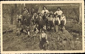 Foto Ansichtskarte / Postkarte Französische Pfadfinder, Kinder, Gruppenbild