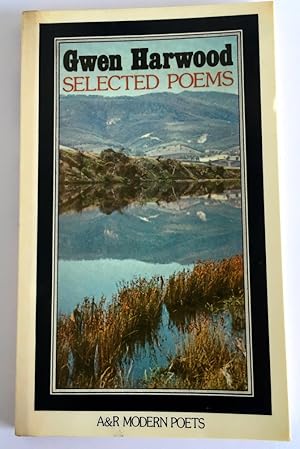 Bild des Verkufers fr Selected Poems by Gwen Harwood zum Verkauf von Book Merchant Bookstore