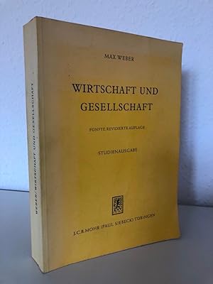 Bild des Verkufers fr Wirtschaft und Gesellschaft. Grundriss der verstehenden Soziologie (seltene Ausgabe im Original-Broschurumschlag des Verlags). 5. revidierte Auflage, Studienausgabe. zum Verkauf von Antiquariat an der Linie 3