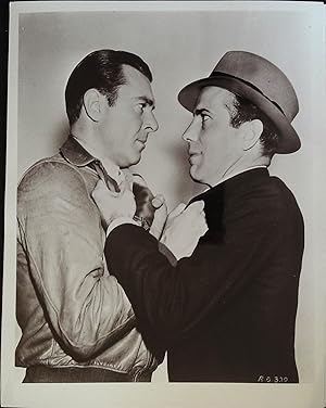 Image du vendeur pour Racket Busters 8 X 10 Still 1938 Humphrey Bogart, George Brent! mis en vente par AcornBooksNH