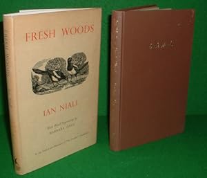 Imagen del vendedor de FRESH WOODS a la venta por booksonlinebrighton