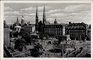 Bild des Verkufers fr Ansichtskarte / Postkarte Dresden Altstadt, Postplatz, vor der Zerstrung 13. Februar 1945 zum Verkauf von akpool GmbH