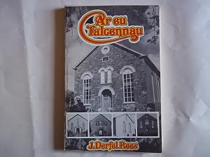 Seller image for Ar eu talcennau: Enwau capeli yng Nghymru for sale by Carmarthenshire Rare Books