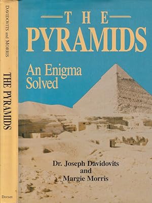 Bild des Verkufers fr The pyramids An enigma solved zum Verkauf von Biblioteca di Babele