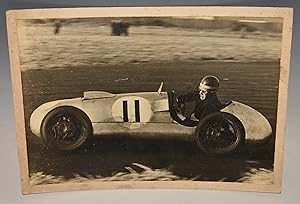 Immagine del venditore per Large Original Photograph H.L. Williams EMERYSON NEWTON CLASS B Motorsport SIGNED by Martyn Wainwright. venduto da PROCTOR / THE ANTIQUE MAP & BOOKSHOP