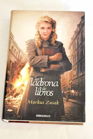 La ladrona de libros: Zusak, Markus: 9788466347754: : Books