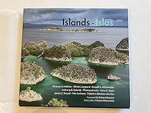 ISLANDS / ISLAS