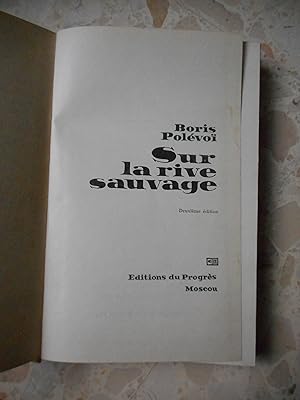 Imagen del vendedor de Sur la rive sauvage a la venta por Frederic Delbos