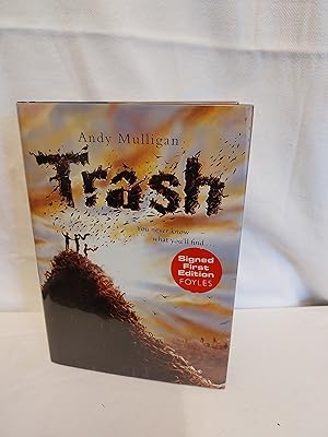 Seller image for Trash * A SIGNED copy * for sale by Gemini-Books