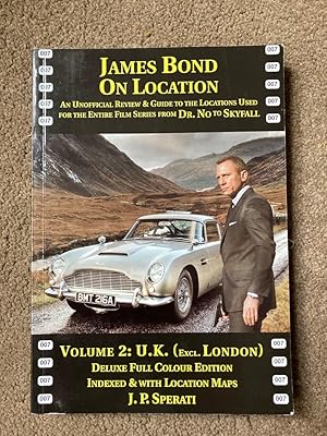 Image du vendeur pour James Bond on Location: Deluxe Edition mis en vente par Lacey Books Ltd