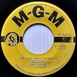 Imagen del vendedor de 10 Years To Go / How Do We Look To The Monkeys [7" 45 rpm Single] a la venta por Kayleighbug Books, IOBA