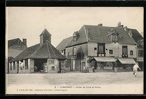 Seller image for Carte postale Lubersac, Hotel de Ville et Halle for sale by Bartko-Reher