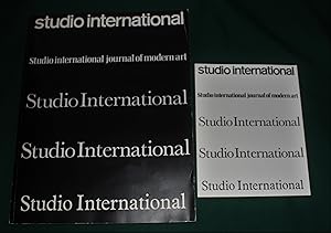 Bild des Verkufers fr Five Issues of Studio International / Do Not Ape The Past! / 2. Vol.171. No. 876. April 1966. Vol.175. No. 900 May 1968. Vol.178. No.914. September 1969. Vol. 180. No.924. July/August 1970. Vol.184. No.946. July/August 1972. zum Verkauf von Fountain Books (Steve Moody)