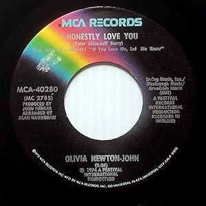 Imagen del vendedor de I Honestly Love You / Home Ain't Home Anymore [7" 45 rpm Single] a la venta por Kayleighbug Books, IOBA