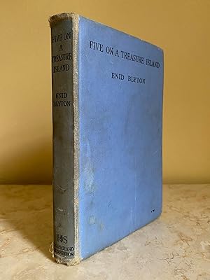 Seller image for Five on a Treasure Island | An Adventure Story for Boys and Girls | First Book in the Famous Five Adventure Series for sale by Little Stour Books PBFA Member