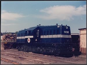 Immagine del venditore per Lehigh & New England RR Whitcomb 75-tonner diesel locomotive #602 color RR photo venduto da The Jumping Frog