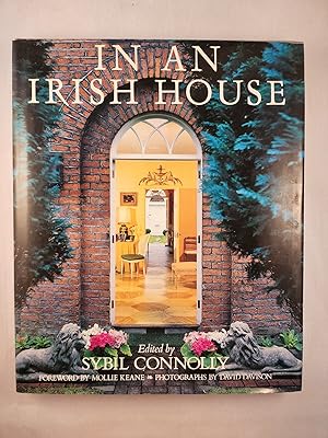 Immagine del venditore per In An Irish House venduto da WellRead Books A.B.A.A.