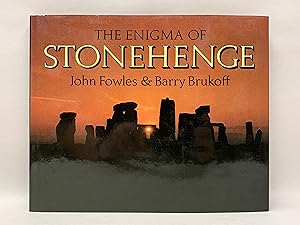 Immagine del venditore per The Enigma of Stonehenge venduto da Old New York Book Shop, ABAA