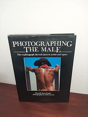 Seller image for Photographing The Male for sale by AwardWinningBooks