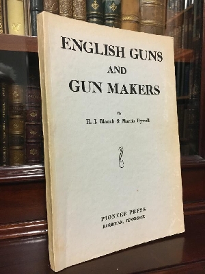 Imagen del vendedor de English Guns and Gun Makers. a la venta por Time Booksellers