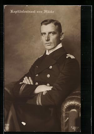 Bild des Verkufers fr Ansichtskarte Portrait Kapitnleutnant von Mcke in Uniform, 1. Offizier kleiner Kreuzer S.M.S. Emden zum Verkauf von Bartko-Reher