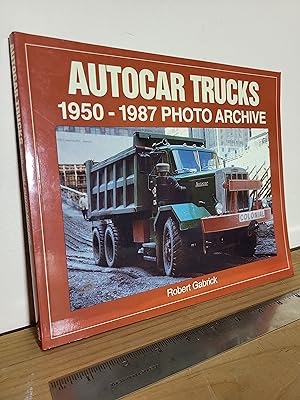 Imagen del vendedor de Autocar Trucks 1950-1987 Photo Archive a la venta por Losaw Service