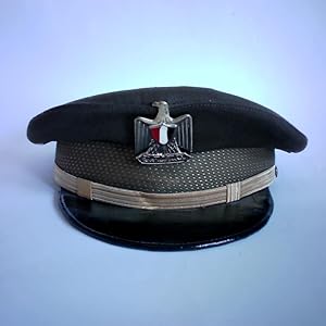 Schirmmütze / Offiziers-Mütze mit Adler-Emblem (goldener Adler mit eine Schriftrolle, darauf arab...