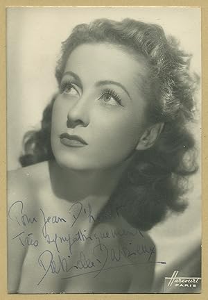 Seller image for Danielle Darrieux (1917-2017) - Superbe photo Harcourt ddicace for sale by PhP Autographs