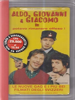 Imagen del vendedor de La prima vera storia di Aldo, Giovanni & Giacomo. Con videocassetta a la venta por Librodifaccia