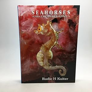 Bild des Verkufers fr SEAHORSES AND THEIR RELATIVES. zum Verkauf von Any Amount of Books