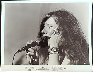 Imagen del vendedor de Janis 8 x 10 Still 1975 Janis Joplin on Stage! a la venta por AcornBooksNH