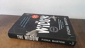 Imagen del vendedor de The Widow a la venta por BoundlessBookstore