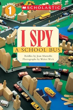 Immagine del venditore per I Spy a School Bus : Level 1 venduto da GreatBookPrices
