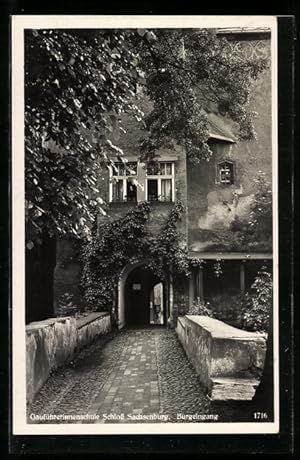 Ansichtskarte Frankenberg i. Sa., Burgeingang zur Gauführerinnenschule Schloss Sachsenburg