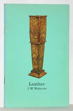 Looking at the Past: Leather (2 Middle Centuries 600 - 1600 AD)