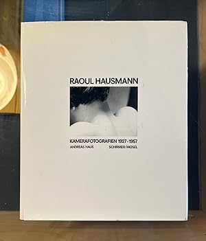 Bild des Verkufers fr Andreas Haus: Raoul Hausmann. Kamerafotografien 1927 - 1957 zum Verkauf von Stefan Schuelke Fine Books