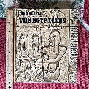 THE EGYPTIANS: An Introduction To Egyptian Archaeology.