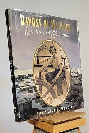 Bild des Verkufers fr Enchanted Cornwall: Her Pictorial Memoir zum Verkauf von Henniker Book Farm and Gifts