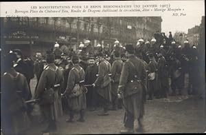 Ansichtskarte / Postkarte Paris III, Demonstrationen für die wöchentliche Ruhe 1907, Place du Cha...