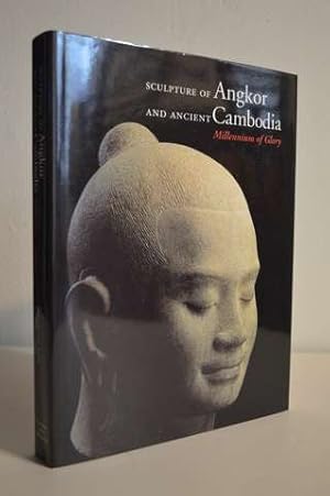 Immagine del venditore per Sculpture of Angkor and Ancient Cambodia: Millennium of Glory venduto da Lavendier Books