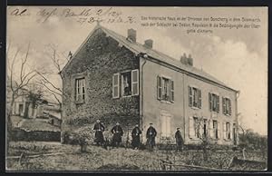 Bild des Verkufers fr Carte postale Donchery, la maison historique o Bismarck et Napolon III ont sign un trait, des soldats dans le jardin zum Verkauf von Bartko-Reher