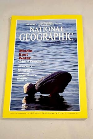 Seller image for National Geographic Magazine, Ao 1993, vol. 183, n 5:: Central Park, oasis in the city; The middle east's water, critical resource; America's beekeepers: hives for hire; Europe faces an immigrant tide; Past becomes future for mongolian nomads for sale by Alcan Libros