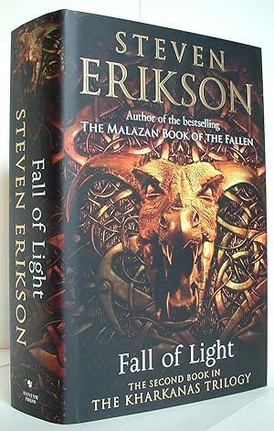 Image du vendeur pour Fall of Light - The Second Book in The Kharkanas Trilogy mis en vente par Fiction First