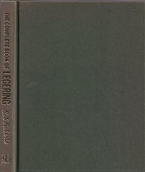 Imagen del vendedor de THE COMPLETE BOOK OF LEGERING. By Bob Roberts. a la venta por Coch-y-Bonddu Books Ltd