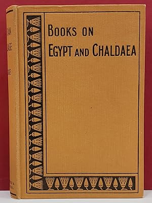 Immagine del venditore per Egyptian Language: Easy Lessons in Egyptian Hieroglyphics with Sign List venduto da Moe's Books