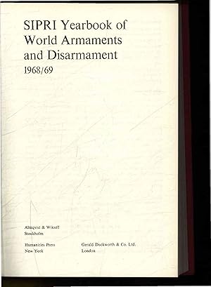 Bild des Verkufers fr SIPRI Yearbook of World Armaments and Disarmament 1968/69. zum Verkauf von Antiquariat Bookfarm