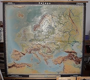 Europa: (Large Pull Down Map of Europe)