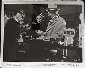 Imagen del vendedor de No Man of Her Own 8 X 10 Still 1950 Barbara Stanwyck, John Lund! a la venta por AcornBooksNH