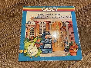 Seller image for CASEY FINDS A FRIEND for sale by Betty Mittendorf /Tiffany Power BKSLINEN